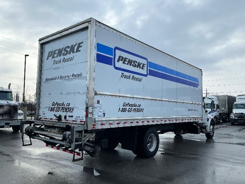 Medium Duty Box Truck-Light and Medium Duty Trucks-International-2021-MV607-London-ON-360,970\n\t\tkm-$ 60,750 - Image 13