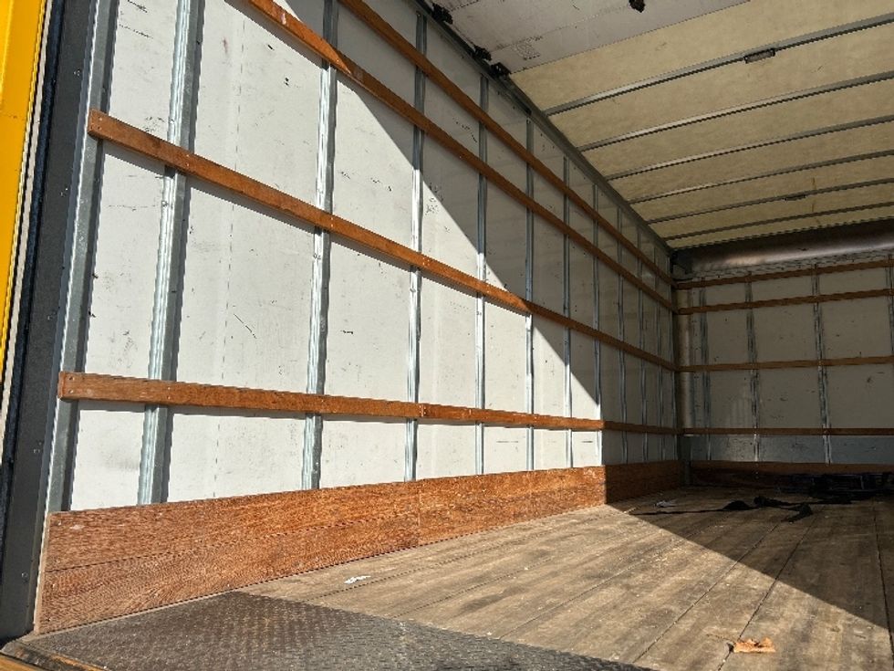 Medium Duty Box Truck-Light and Medium Duty Trucks-International-2021-MV607-Londonderry-NH-145,805\n\t\tmiles-$ 38,750 - Image 10