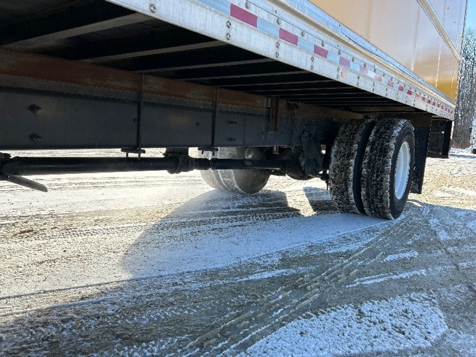 Medium Duty Box Truck-Light and Medium Duty Trucks-International-2021-MV607-Londonderry-NH-145,805\n\t\tmiles-$ 38,750 - Image 5
