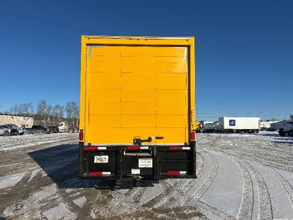 Medium Duty Box Truck-Light and Medium Duty Trucks-International-2021-MV607-Londonderry-NH-145,805\n\t\tmiles-$ 38,750 - Image 7