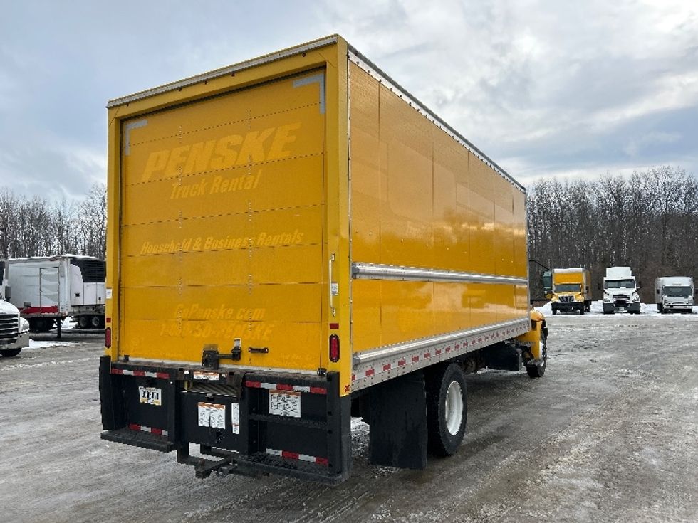Medium Duty Box Truck-Light and Medium Duty Trucks-International-2021-MV607-Londonderry-NH-172,412\n\t\tmiles-$ 34,750 - Image 12