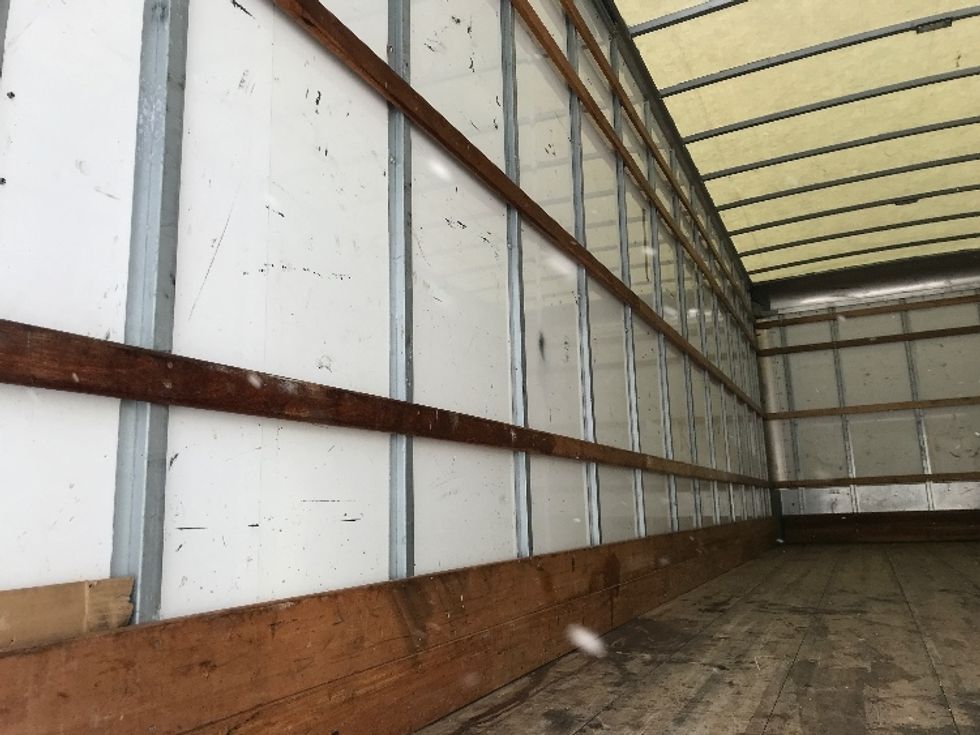 Medium Duty Box Truck-Light and Medium Duty Trucks-International-2021-MV607-Londonderry-NH-175,696\n\t\tmiles-$ 40,750 - Image 11