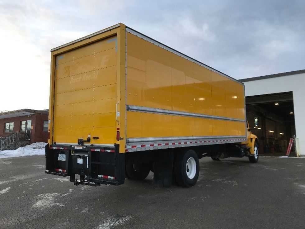 Medium Duty Box Truck-Light and Medium Duty Trucks-International-2021-MV607-Londonderry-NH-175,696\n\t\tmiles-$ 40,750 - Image 13