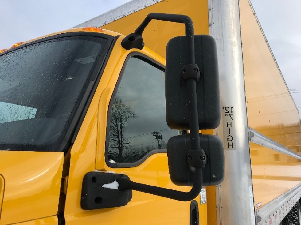 Medium Duty Box Truck-Light and Medium Duty Trucks-International-2021-MV607-Londonderry-NH-175,696\n\t\tmiles-$ 40,750 - Image 25