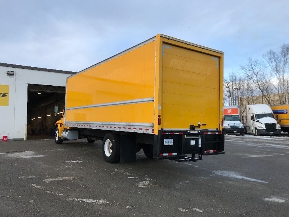 Medium Duty Box Truck-Light and Medium Duty Trucks-International-2021-MV607-Londonderry-NH-175,696\n\t\tmiles-$ 40,750 - Image 6
