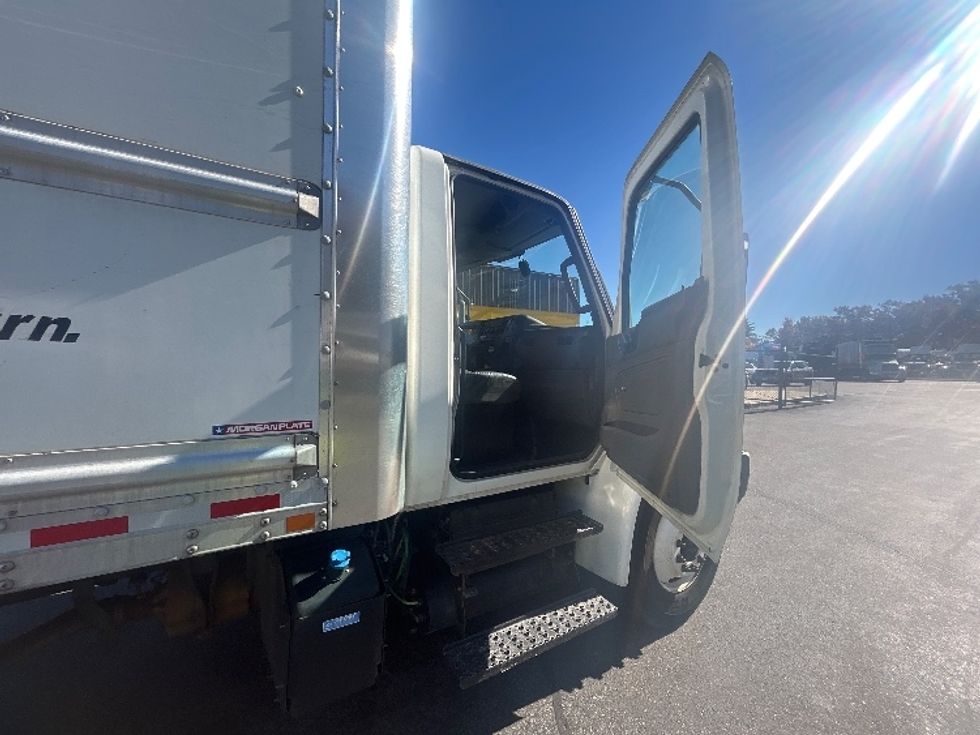 Medium Duty Box Truck-Light and Medium Duty Trucks-International-2021-MV607-Londonderry-NH-209,736\n\t\tmiles-$ 43,000 - Image 20