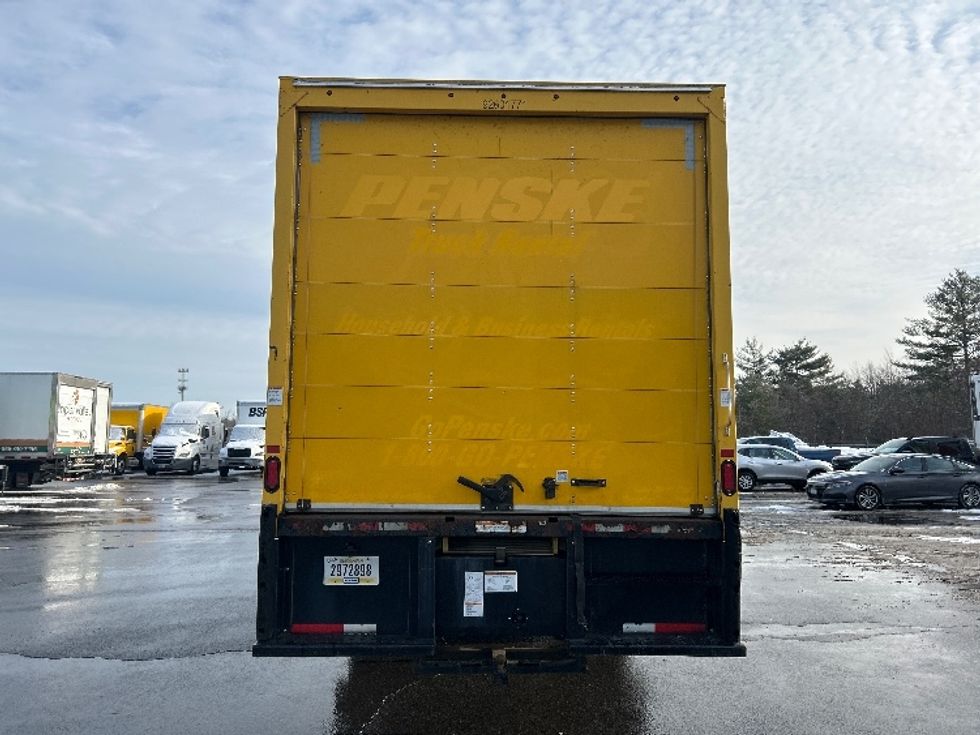 Medium Duty Box Truck-Light and Medium Duty Trucks-International-2021-MV607-Londonderry-NH-210,895\n\t\tmiles-$ 36,250 - Image 7