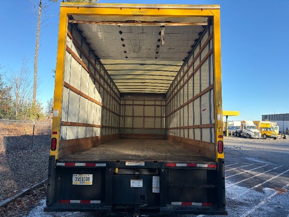 Medium Duty Box Truck-Light and Medium Duty Trucks-International-2021-MV607-Londonderry-NH-223,378\n\t\tmiles-$ 32,000 - Image 9