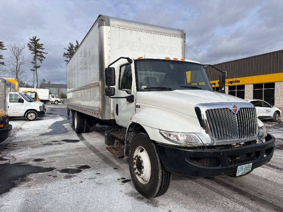 Medium Duty Box Truck-Light and Medium Duty Trucks-International-2021-MV607-Londonderry-NH-85,663\n\t\tmiles-$ 59,750 - Image 1