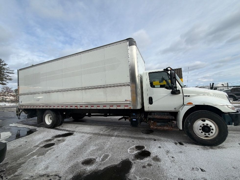 Medium Duty Box Truck-Light and Medium Duty Trucks-International-2021-MV607-Londonderry-NH-85,663\n\t\tmiles-$ 59,750 - Image 15