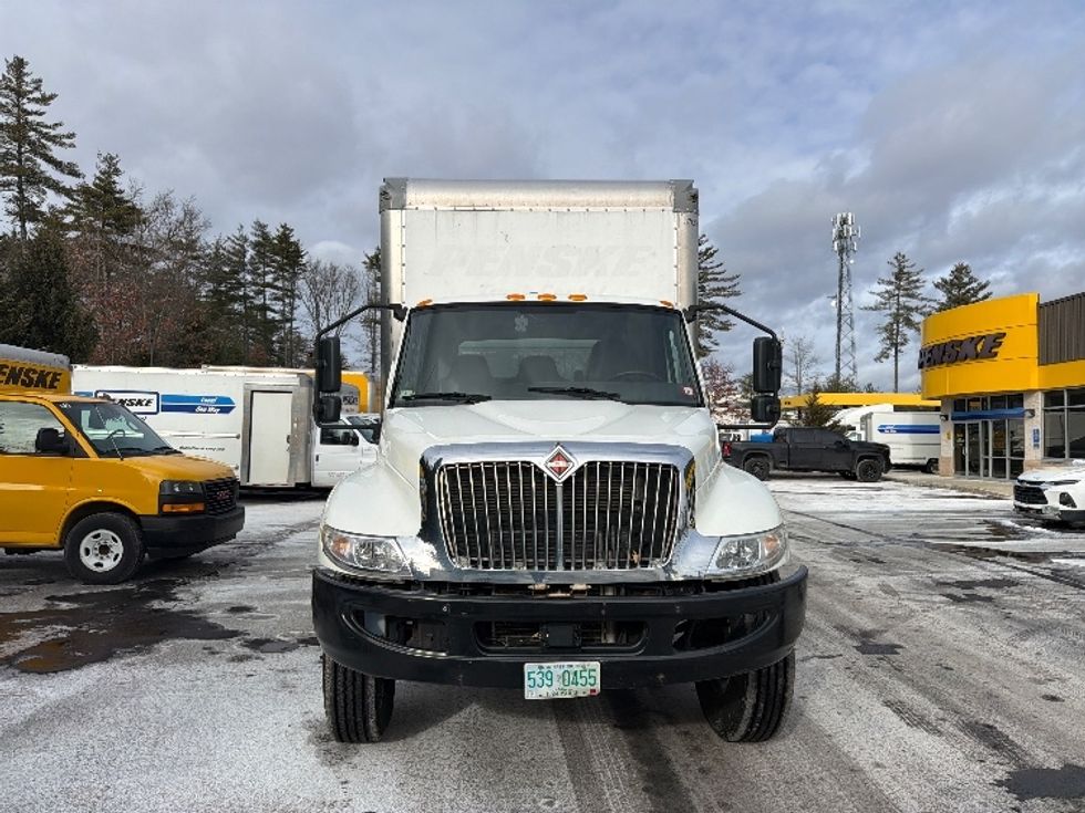 Medium Duty Box Truck-Light and Medium Duty Trucks-International-2021-MV607-Londonderry-NH-85,663\n\t\tmiles-$ 59,750 - Image 2