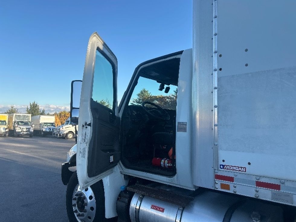Medium Duty Box Truck-Light and Medium Duty Trucks-International-2021-MV607-Londonderry-NH-91,400\n\t\tmiles-$ 61,000 - Image 16