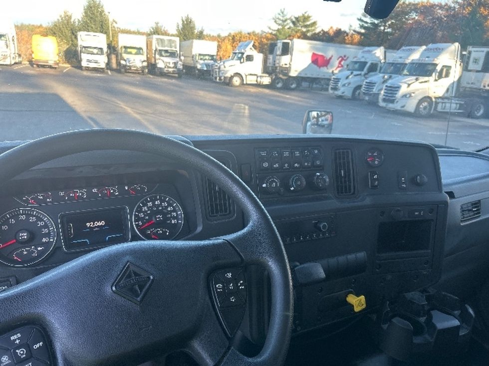 Medium Duty Box Truck-Light and Medium Duty Trucks-International-2021-MV607-Londonderry-NH-91,400\n\t\tmiles-$ 61,000 - Image 18