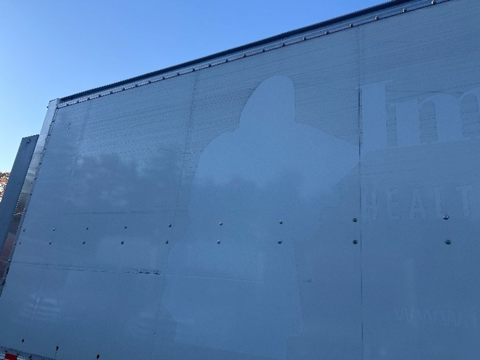 Medium Duty Box Truck-Light and Medium Duty Trucks-International-2021-MV607-Londonderry-NH-91,400\n\t\tmiles-$ 61,000 - Image 26