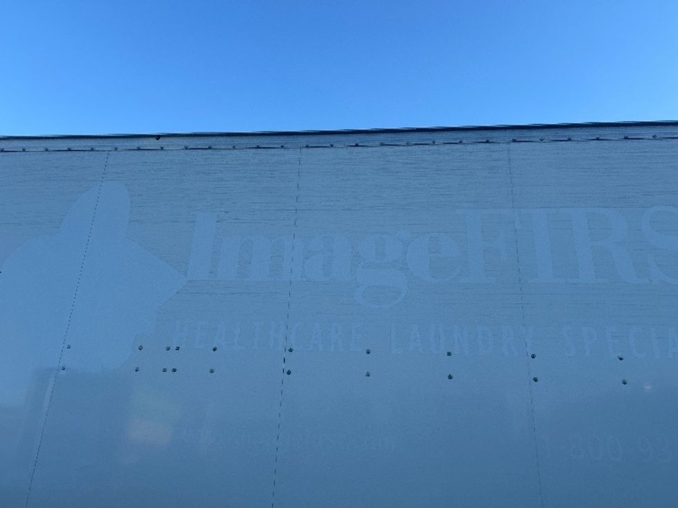 Medium Duty Box Truck-Light and Medium Duty Trucks-International-2021-MV607-Londonderry-NH-91,400\n\t\tmiles-$ 61,000 - Image 28