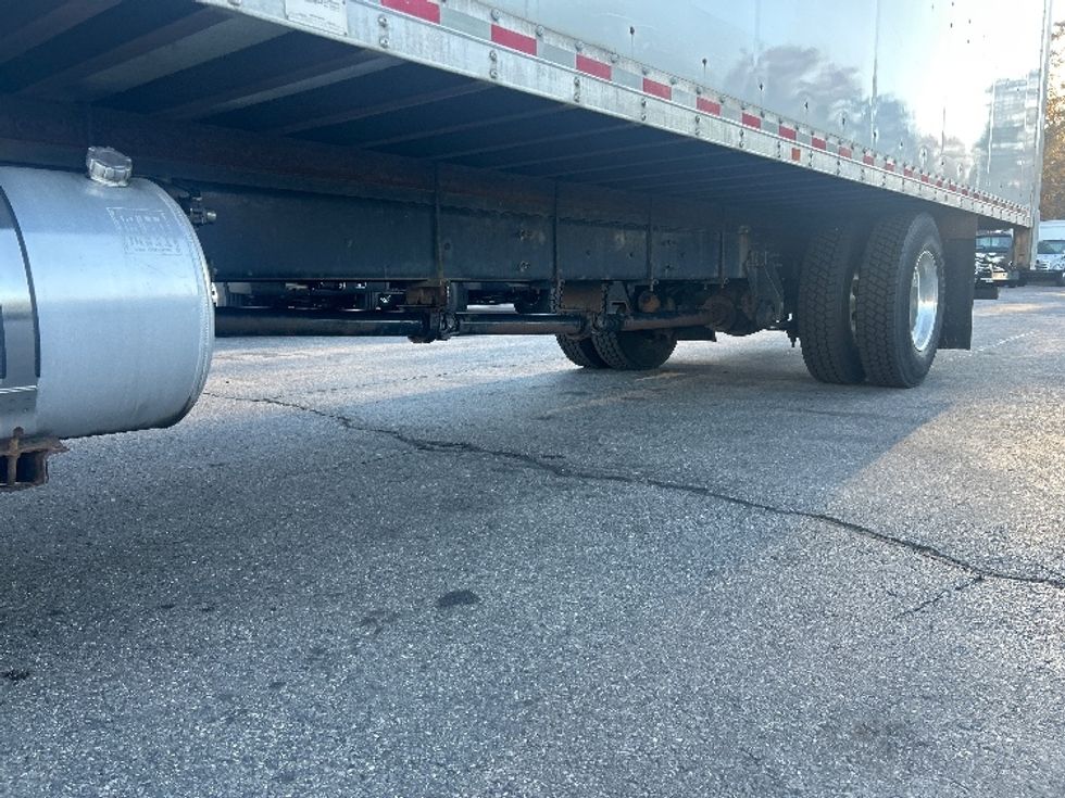 Medium Duty Box Truck-Light and Medium Duty Trucks-International-2021-MV607-Londonderry-NH-91,400\n\t\tmiles-$ 61,000 - Image 5