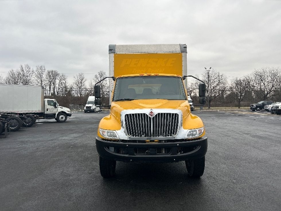 Medium Duty Box Truck-Light and Medium Duty Trucks-International-2021-MV607-Louisville-KY-216,923\n\t\tmiles-$ 39,750 - Image 2