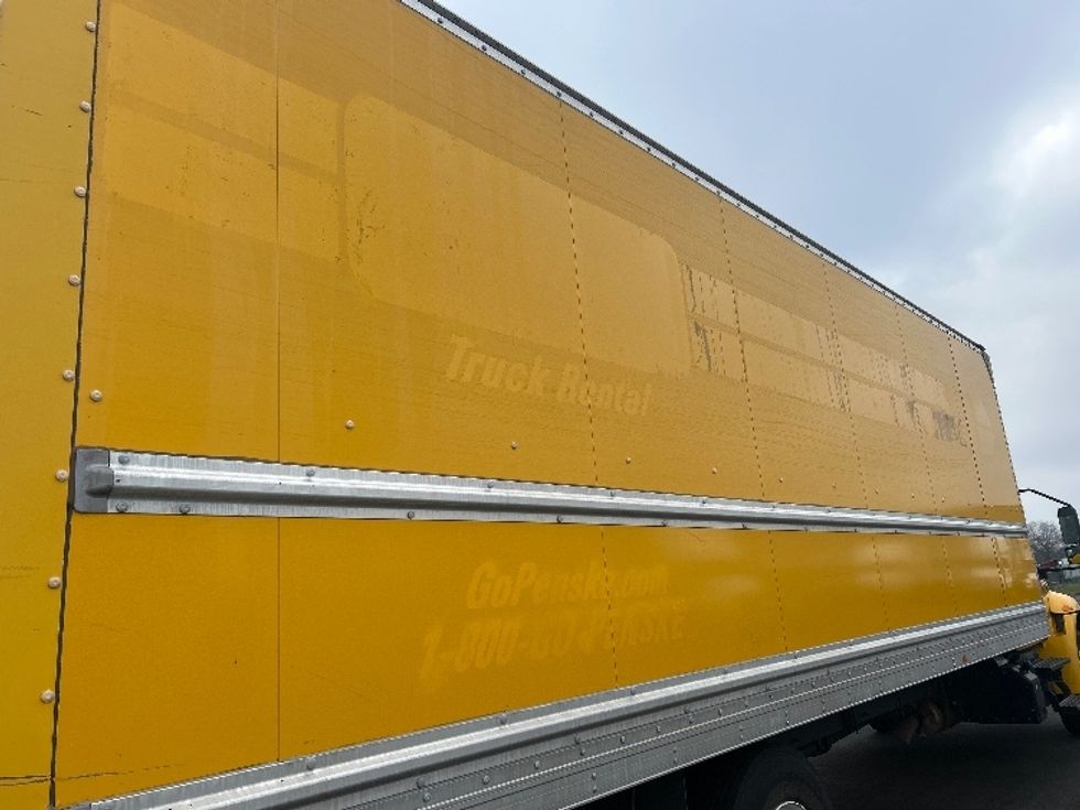 Medium Duty Box Truck-Light and Medium Duty Trucks-International-2021-MV607-Louisville-KY-225,254\n\t\tmiles-$ 38,500 - Image 29