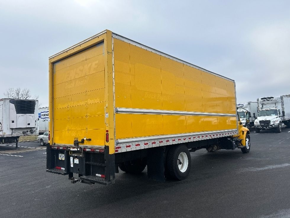 Medium Duty Box Truck-Light and Medium Duty Trucks-International-2021-MV607-Louisville-KY-233,244\n\t\tmiles-$ 37,500 - Image 13
