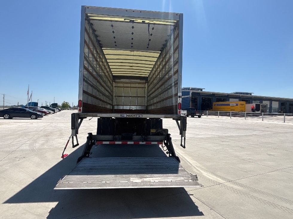 Medium Duty Box Truck-Light and Medium Duty Trucks-International-2021-MV607-Loveland-CO-123,616\n\t\tmiles-$ 64,000 - Image 9