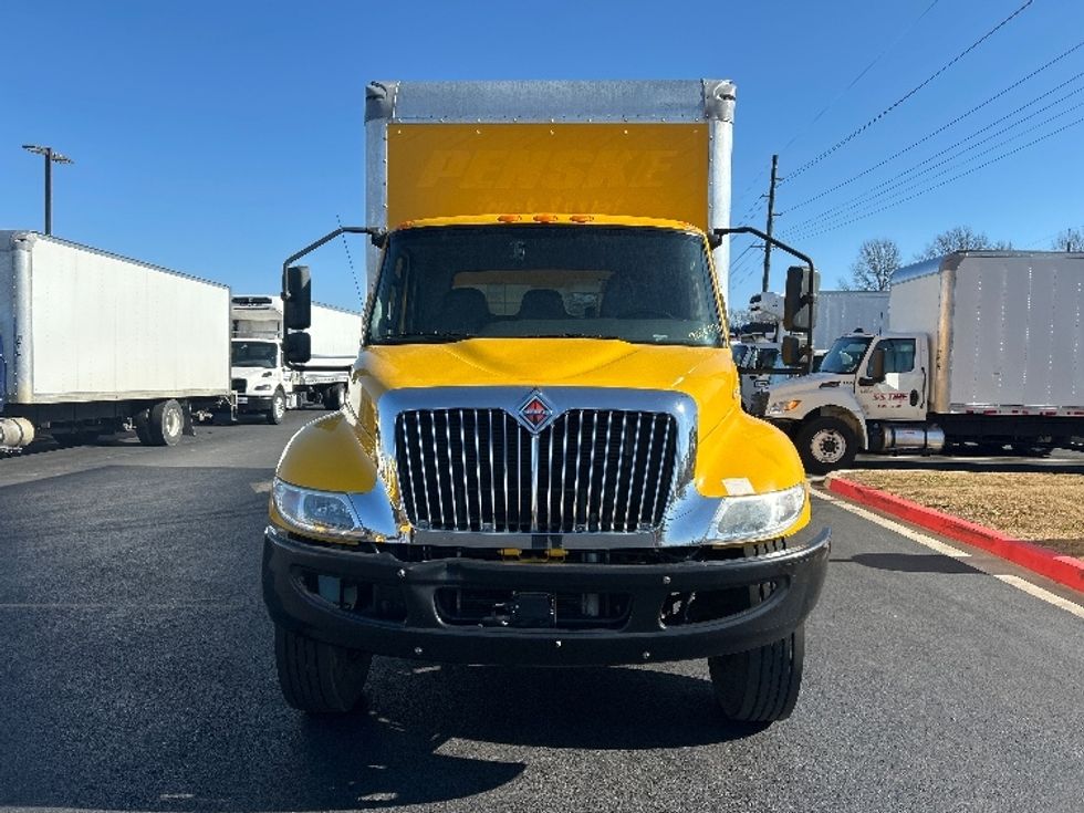 Medium Duty Box Truck-Light and Medium Duty Trucks-International-2021-MV607-Lowell-AR-197,981\n\t\tmiles-$ 42,500 - Image 2