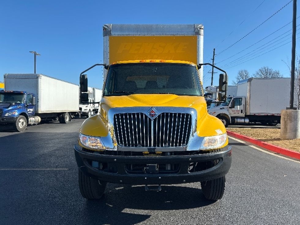 Medium Duty Box Truck-Light and Medium Duty Trucks-International-2021-MV607-Lowell-AR-204,522\n\t\tmiles-$ 41,500 - Image 2
