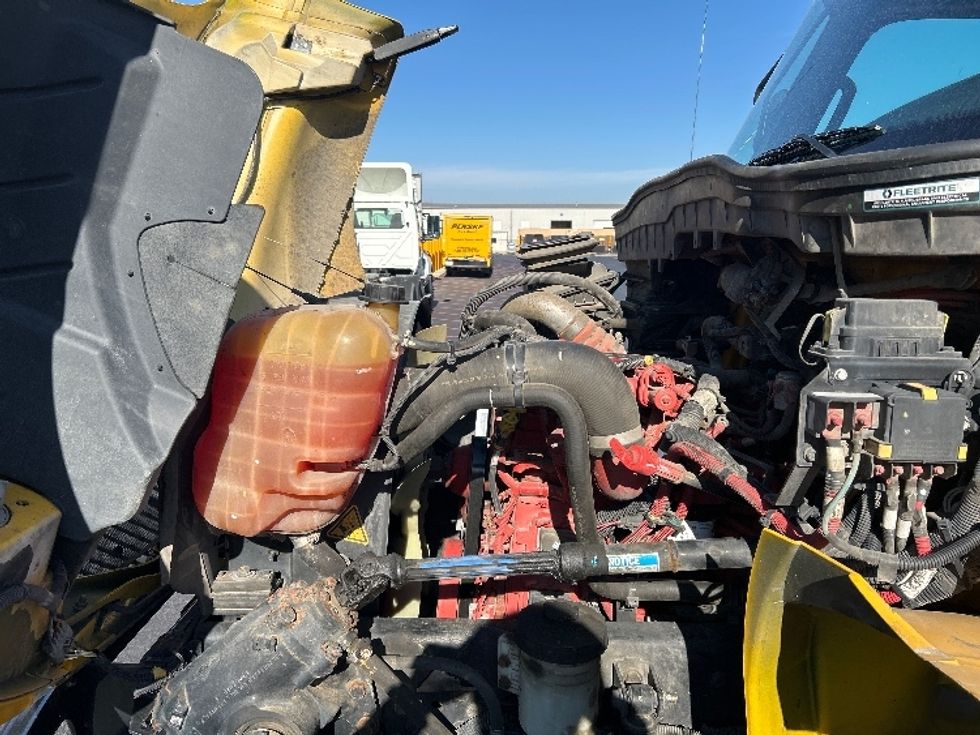 Medium Duty Box Truck-Light and Medium Duty Trucks-International-2021-MV607-Lowell-AR-204,522\n\t\tmiles-$ 41,500 - Image 23