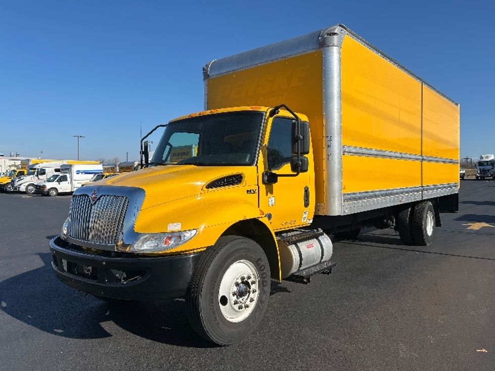 Medium Duty Box Truck-Light and Medium Duty Trucks-International-2021-MV607-Lowell-AR-204,522\n\t\tmiles-$ 41,500 - Image 3