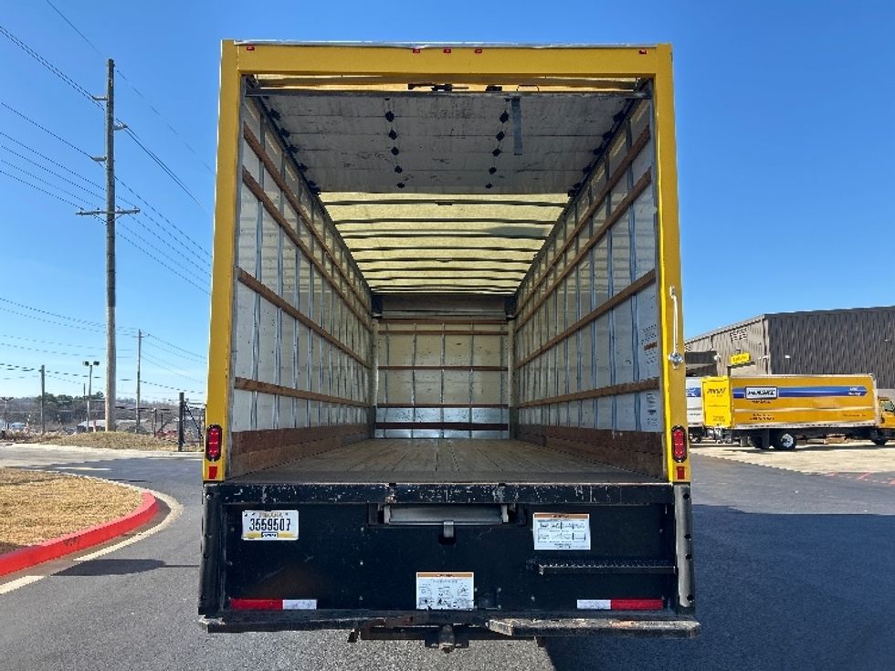 Medium Duty Box Truck-Light and Medium Duty Trucks-International-2021-MV607-Lowell-AR-204,522\n\t\tmiles-$ 41,500 - Image 8