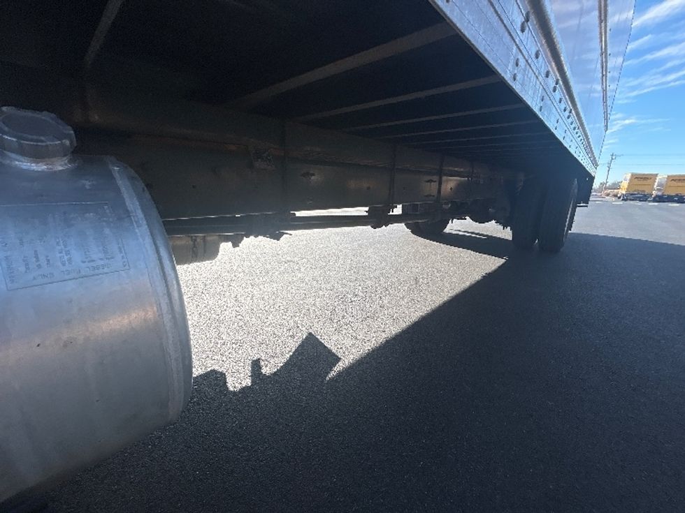 Medium Duty Box Truck-Light and Medium Duty Trucks-International-2021-MV607-Lowell-AR-233,142\n\t\tmiles-$ 37,500 - Image 5