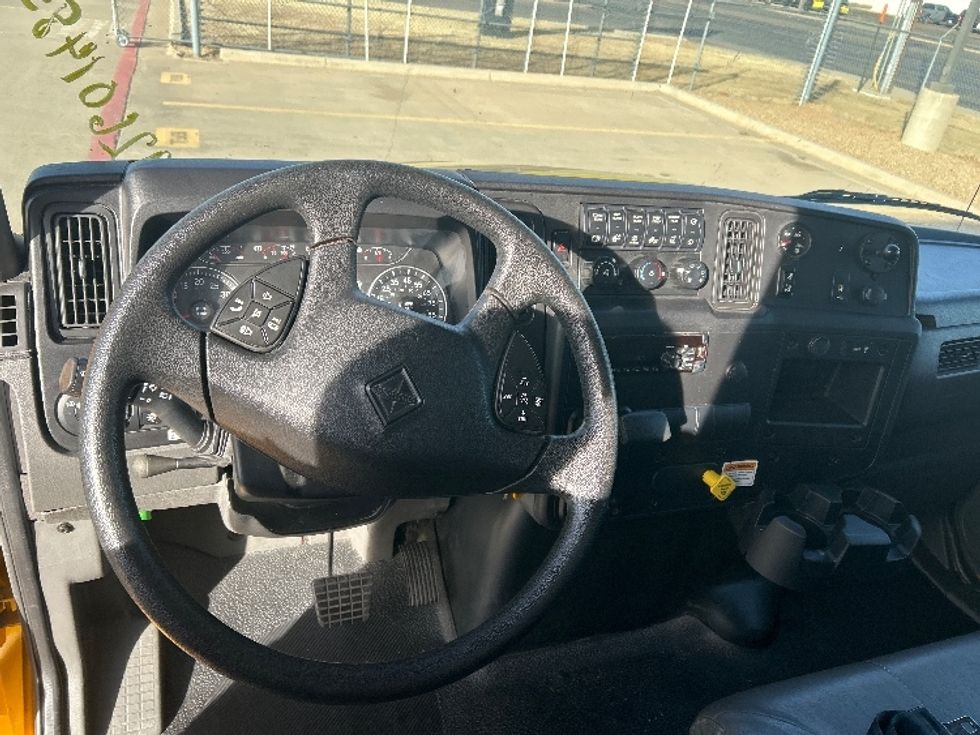 Medium Duty Box Truck-Light and Medium Duty Trucks-International-2021-MV607-Lubbock-TX-189,873\n\t\tmiles-$ 43,750 - Image 18