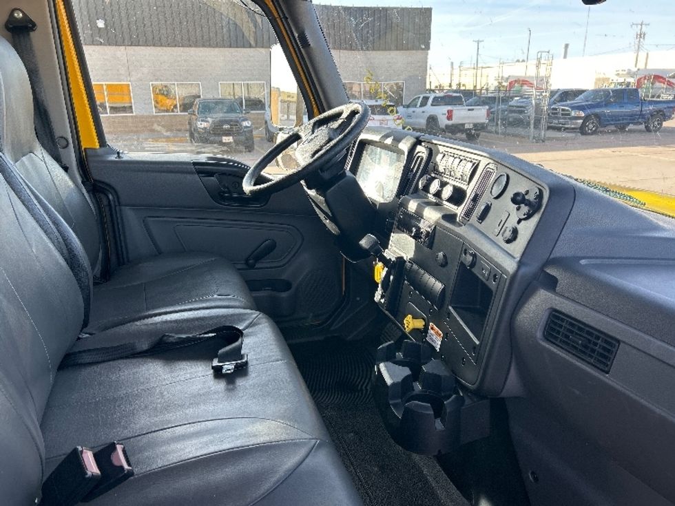 Medium Duty Box Truck-Light and Medium Duty Trucks-International-2021-MV607-Lubbock-TX-189,873\n\t\tmiles-$ 43,750 - Image 22