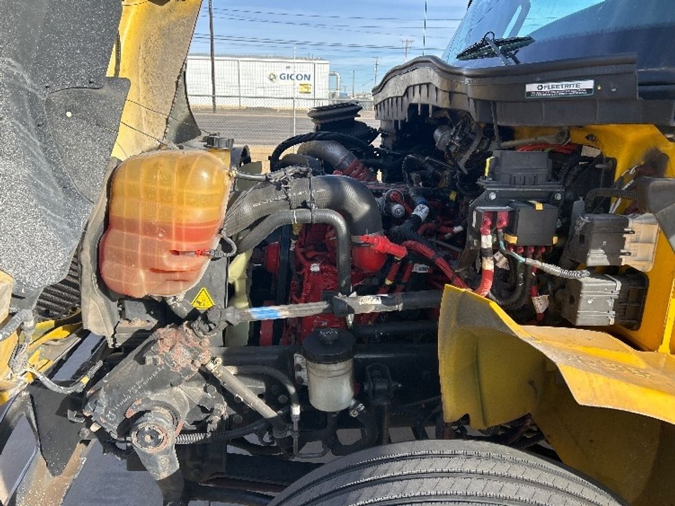 Medium Duty Box Truck-Light and Medium Duty Trucks-International-2021-MV607-Lubbock-TX-189,873\n\t\tmiles-$ 43,750 - Image 24