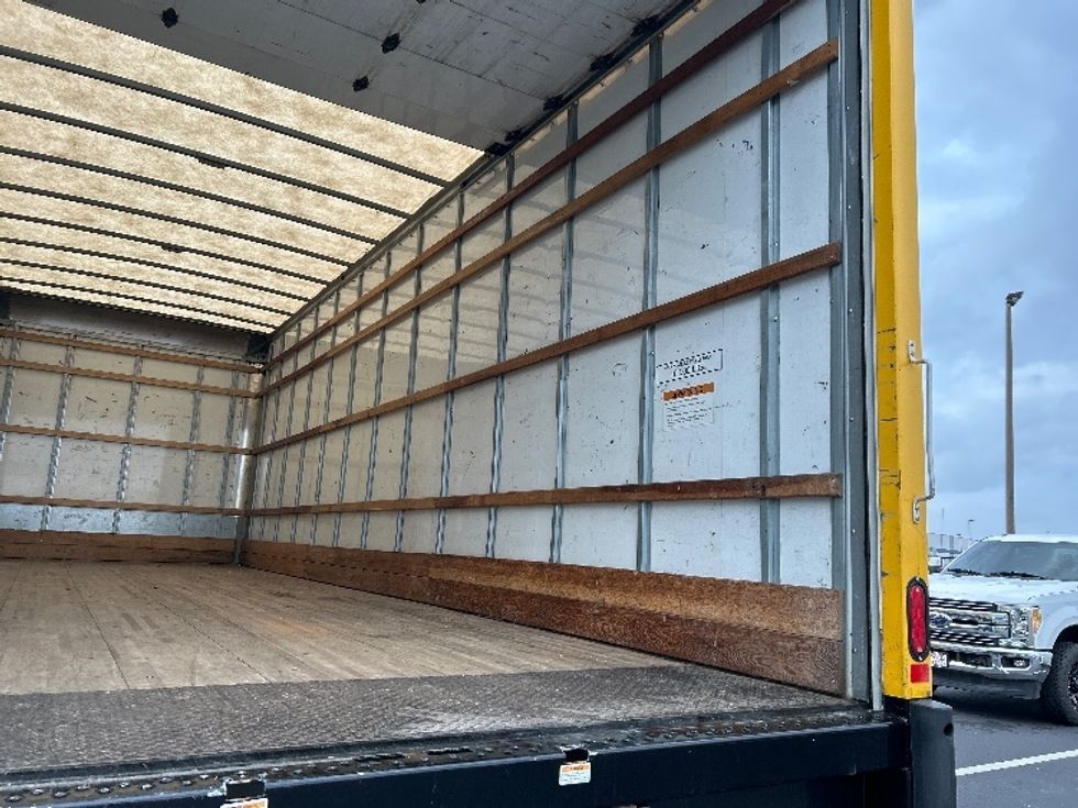 Medium Duty Box Truck-Light and Medium Duty Trucks-International-2021-MV607-Madison-AL-178,313\n\t\tmiles-$ 48,500 - Image 12