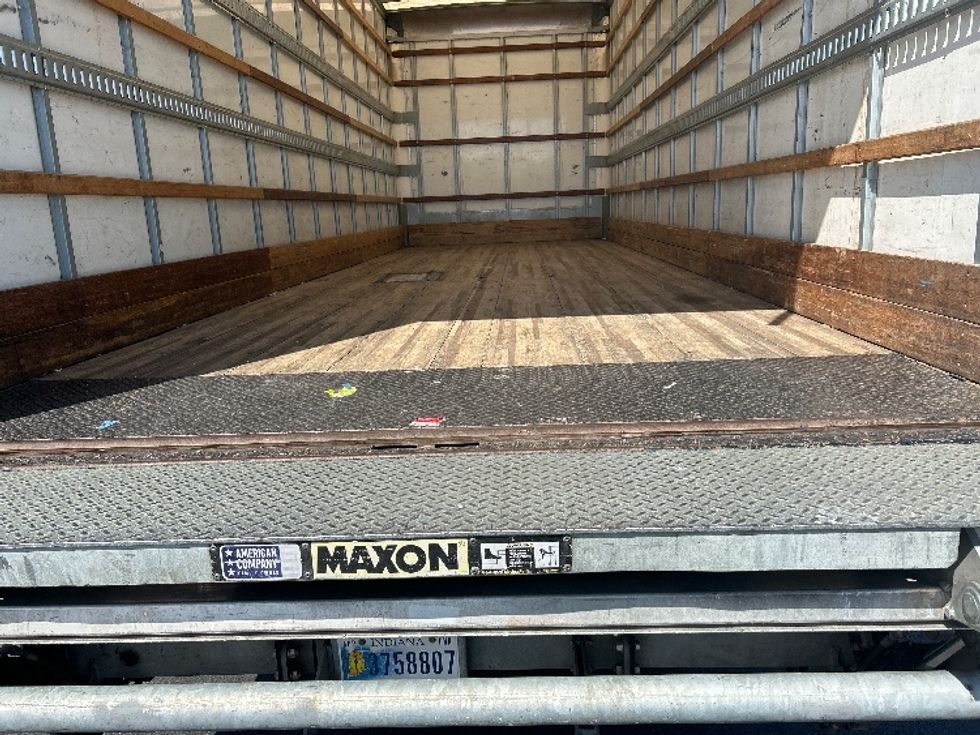 Medium Duty Box Truck-Light and Medium Duty Trucks-International-2021-MV607-Madison-AL-198,454\n\t\tmiles-$ 54,750 - Image 10