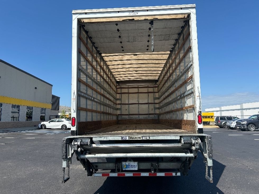 Medium Duty Box Truck-Light and Medium Duty Trucks-International-2021-MV607-Madison-AL-198,454\n\t\tmiles-$ 54,750 - Image 8