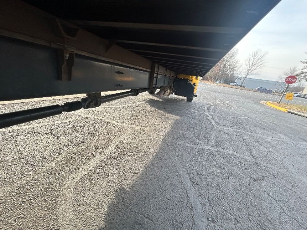 Medium Duty Box Truck-Light and Medium Duty Trucks-International-2021-MV607-Manassas-VA-220,043\n\t\tmiles-$ 37,750 - Image 12