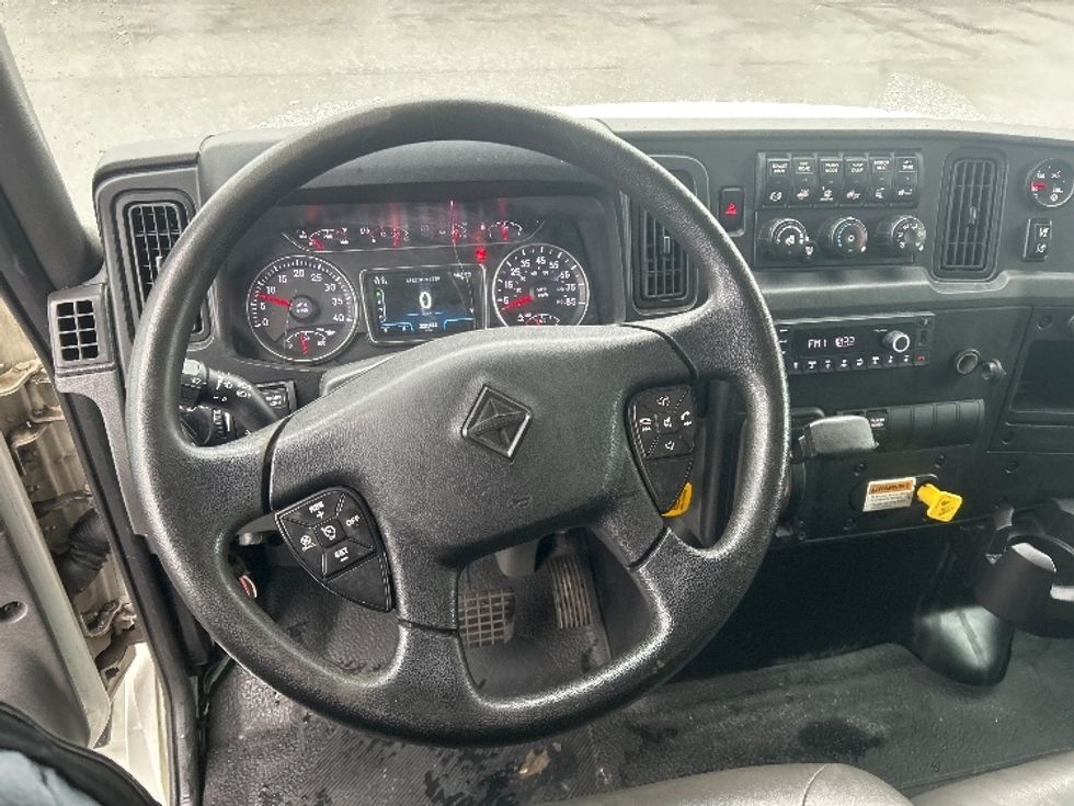 Medium Duty Box Truck-Light and Medium Duty Trucks-International-2021-MV607-Mcdonough-GA-223,072\n\t\tmiles-$ 50,000 - Image 18