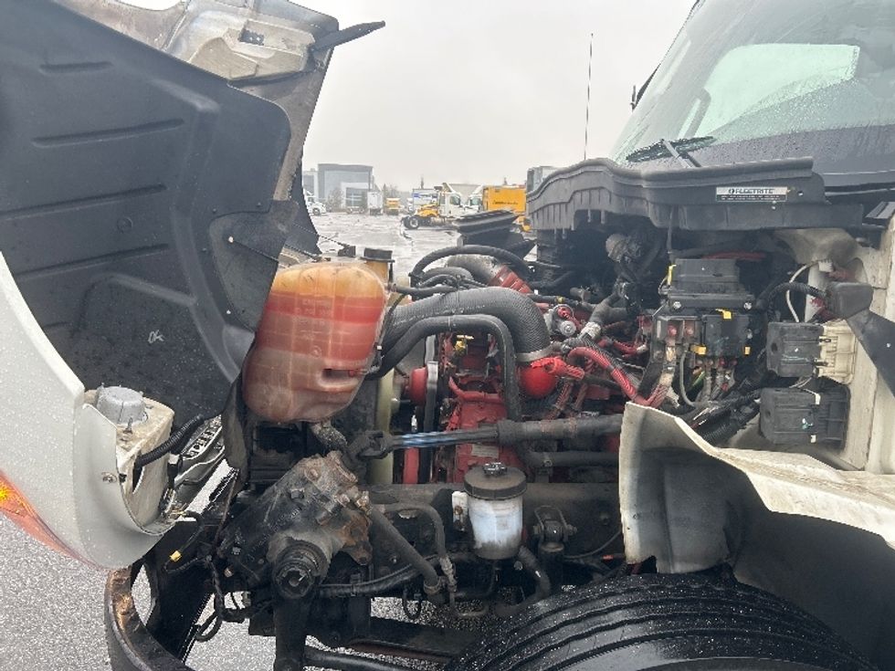 Medium Duty Box Truck-Light and Medium Duty Trucks-International-2021-MV607-Mcdonough-GA-223,072\n\t\tmiles-$ 50,000 - Image 24