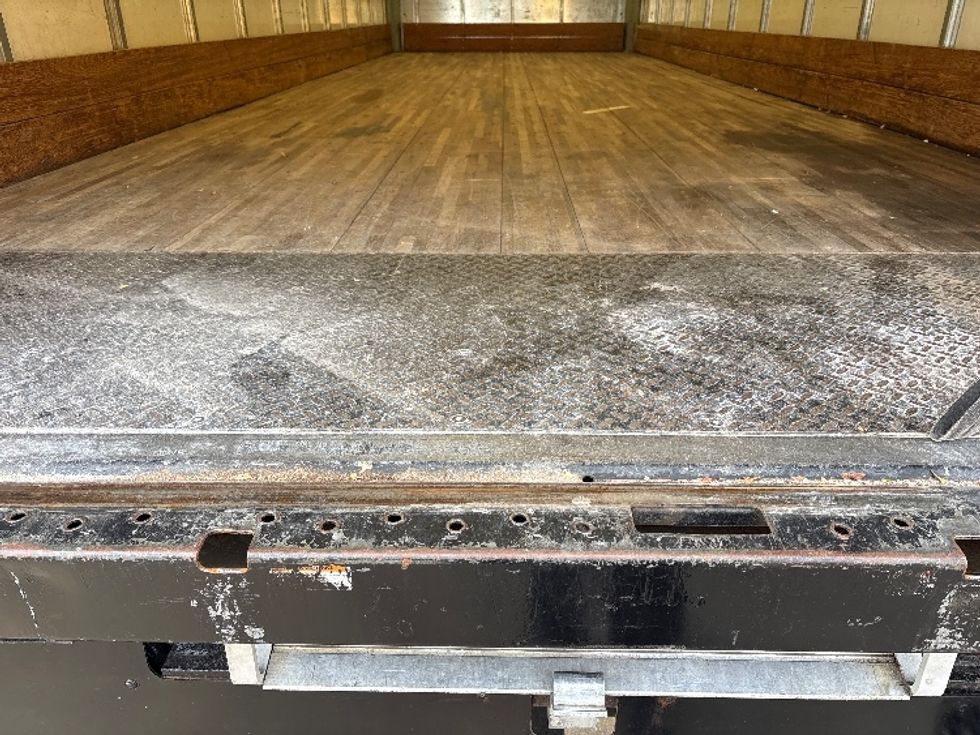 Medium Duty Box Truck-Light and Medium Duty Trucks-International-2021-MV607-Mebane-NC-142,884\n\t\tmiles-$ 52,000 - Image 9