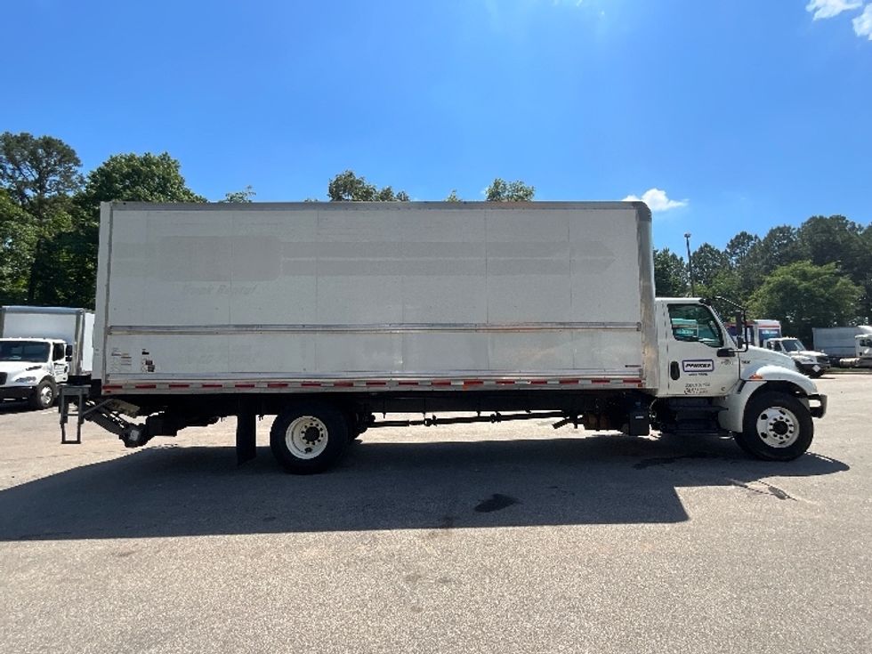 Medium Duty Box Truck-Light and Medium Duty Trucks-International-2021-MV607-Mebane-NC-142,925\n\t\tmiles-$ 63,250 - Image 15