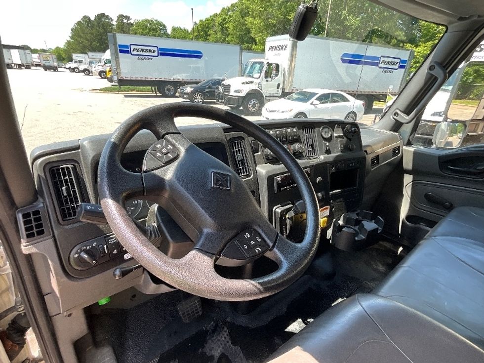 Medium Duty Box Truck-Light and Medium Duty Trucks-International-2021-MV607-Mebane-NC-142,925\n\t\tmiles-$ 63,250 - Image 17