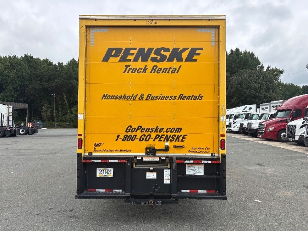 Medium Duty Box Truck-Light and Medium Duty Trucks-International-2021-MV607-Mebane-NC-168,456\n\t\tmiles-$ 38,250 - Image 7