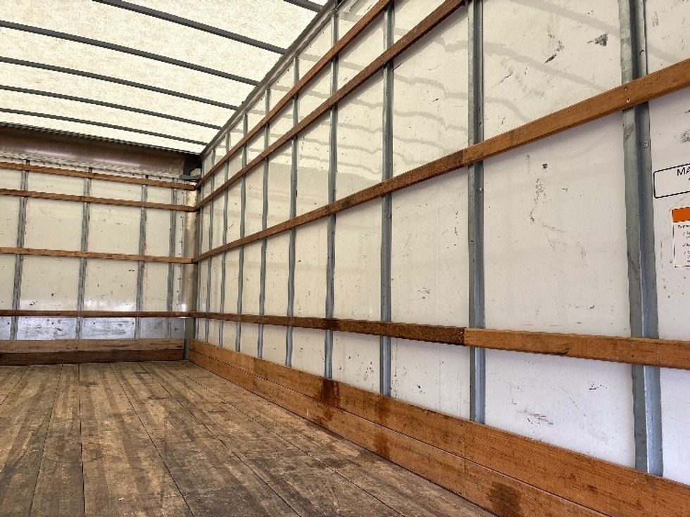 Medium Duty Box Truck-Light and Medium Duty Trucks-International-2021-MV607-Mebane-NC-170,416\n\t\tmiles-$ 41,250 - Image 11