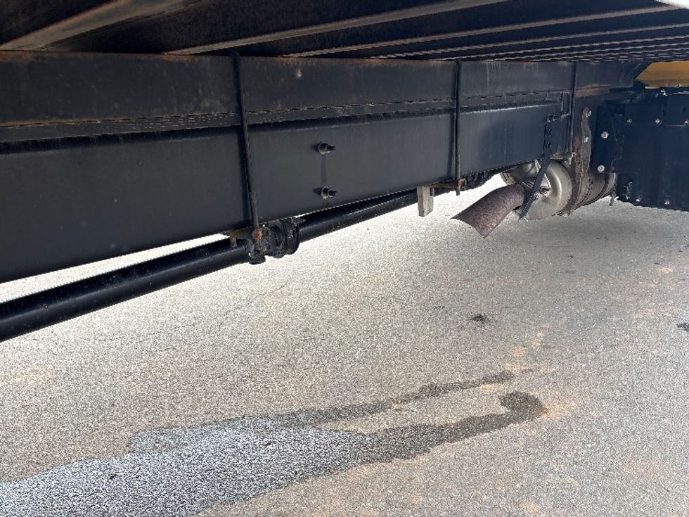Medium Duty Box Truck-Light and Medium Duty Trucks-International-2021-MV607-Mebane-NC-170,637\n\t\tmiles-$ 47,750 - Image 13