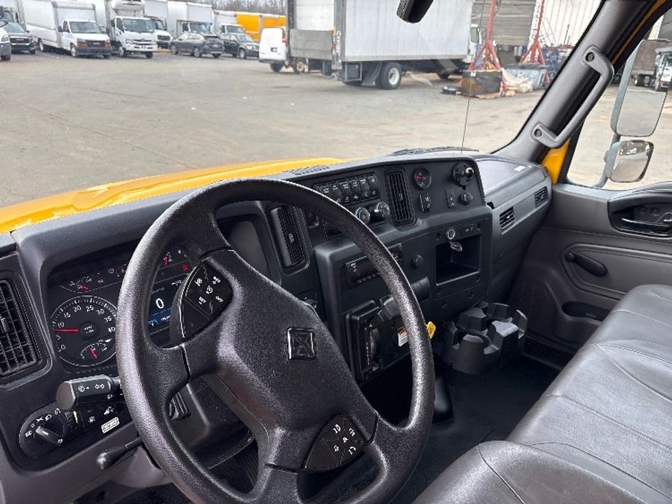 Medium Duty Box Truck-Light and Medium Duty Trucks-International-2021-MV607-Mebane-NC-170,637\n\t\tmiles-$ 47,750 - Image 16