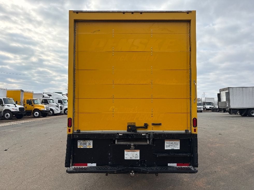 Medium Duty Box Truck-Light and Medium Duty Trucks-International-2021-MV607-Mebane-NC-170,637\n\t\tmiles-$ 47,750 - Image 7