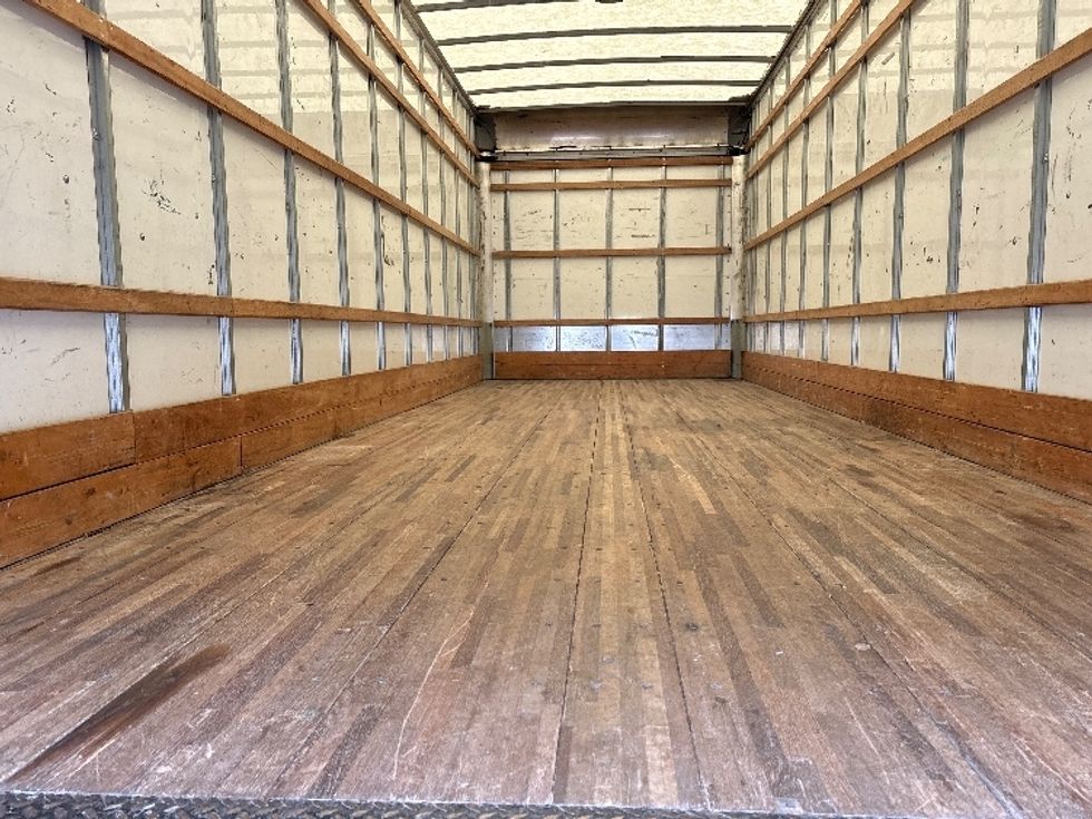 Medium Duty Box Truck-Light and Medium Duty Trucks-International-2021-MV607-Mebane-NC-170,637\n\t\tmiles-$ 47,750 - Image 8