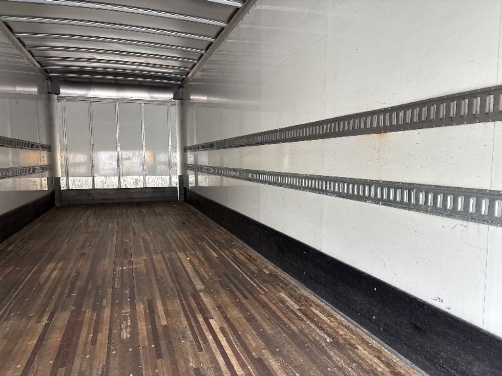 Medium Duty Box Truck-Light and Medium Duty Trucks-International-2021-MV607-Mebane-NC-175,051\n\t\tmiles-$ 57,000 - Image 12