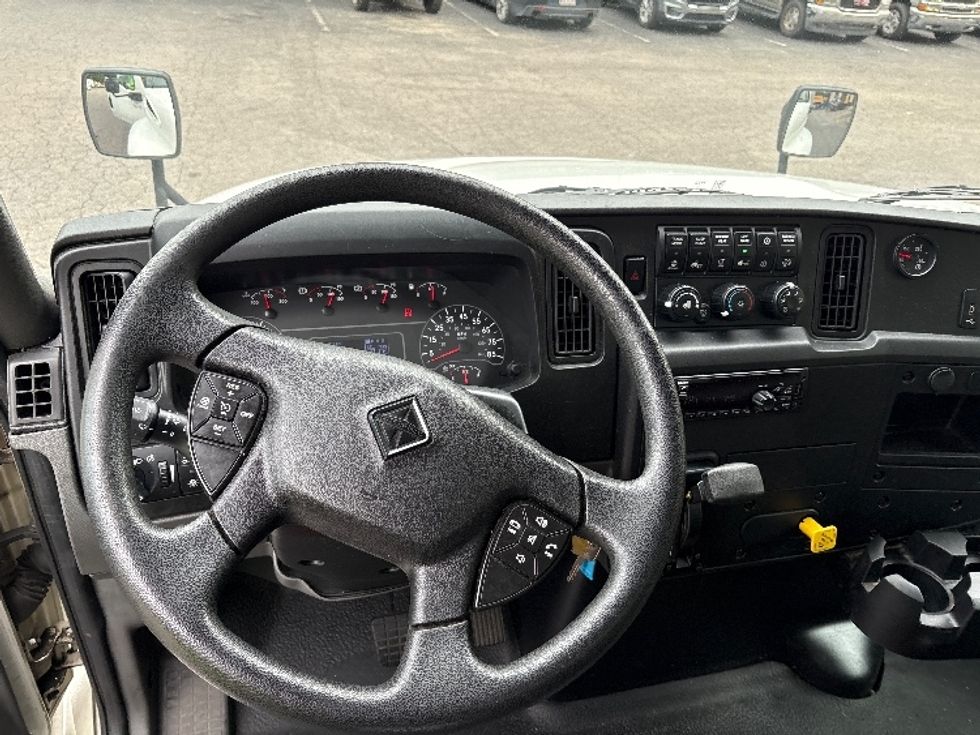 Medium Duty Box Truck-Light and Medium Duty Trucks-International-2021-MV607-Mebane-NC-175,051\n\t\tmiles-$ 57,000 - Image 18